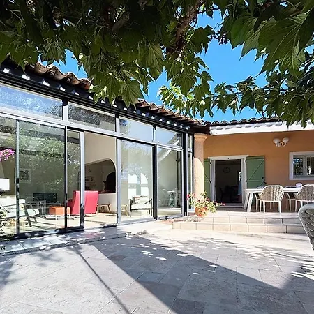 Villa Chez-nous C'est Chez Vous, Piscine, Plages Et Golfs Saint-Raphaël