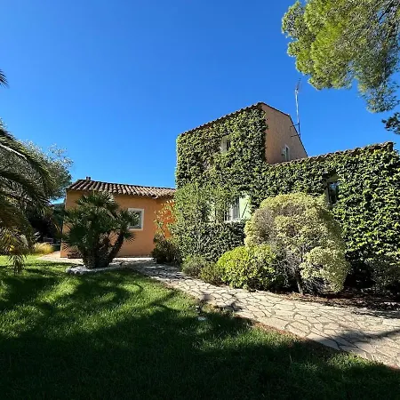 Chez-nous C'est Chez Vous, Piscine, Plages Et Golfs Сен-Рафаэль