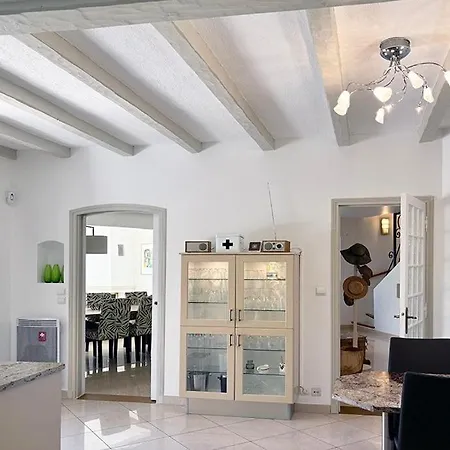 Chez-nous C'est Chez Vous, Piscine, Plages Et Golfs