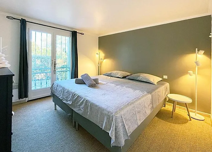 Chez-nous C'est Chez Vous, Piscine, Plages Et Golfs *