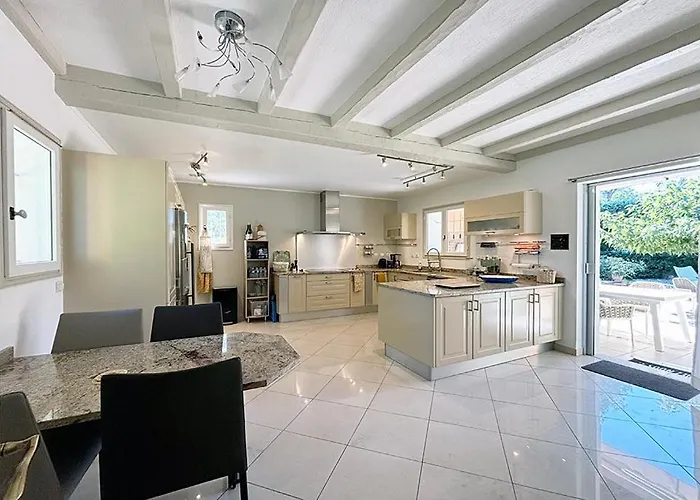 Chez-nous C'est Chez Vous, Piscine, Plages Et Golfs Villa Saint-Raphael (Var)