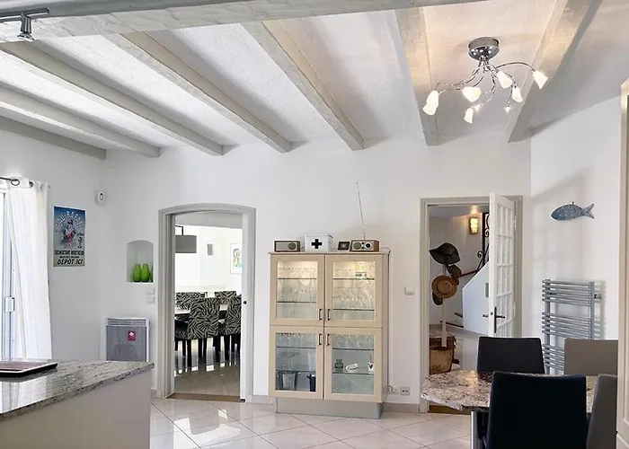 Chez-nous C'est Chez Vous, Piscine, Plages Et Golfs