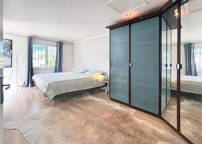 Villa Chez-nous C'est Chez Vous, Piscine, Plages Et Golfs